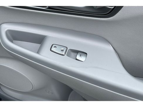 Used 2020 Hyundai Kona Limited image 21