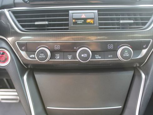 Used 2020 Honda Accord Sport image 18