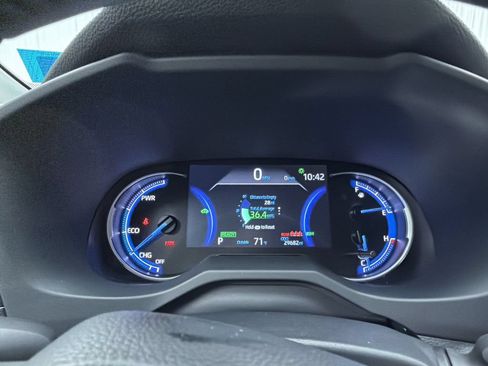 Used 2025 Toyota RAV4 XLE w/ Convenience Package AWD/4WD image 20