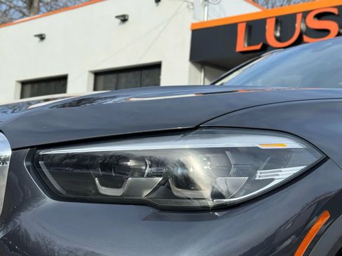 Used 2020 BMW X5 xDrive40i w/ Convenience Package image 42