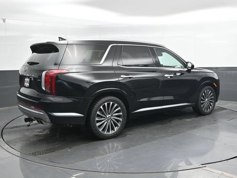 Used 2023 Hyundai Palisade Calligraphy AWD/4WD image 3