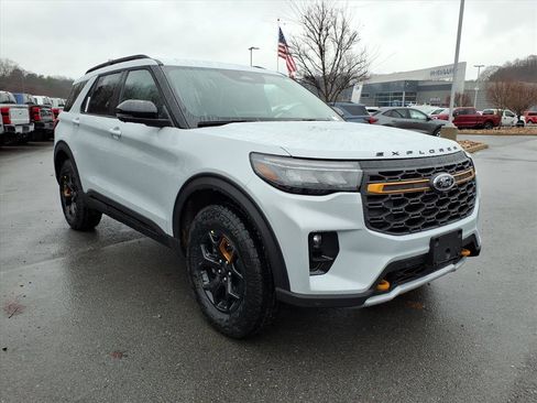 New 2026 Ford Explorer Tremor w/ Tremor Ultimate Package image 14