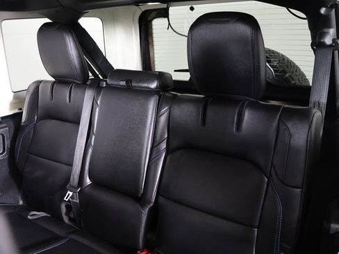 Used 2022 Jeep Wrangler Unlimited Rubicon 4xe image 29