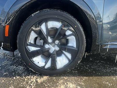 New 2026 Buick Envision Sport Touring AWD/4WD image 11