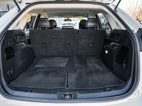 Used 2017 Ford Edge SEL w/ Equipment Group 201A image 9