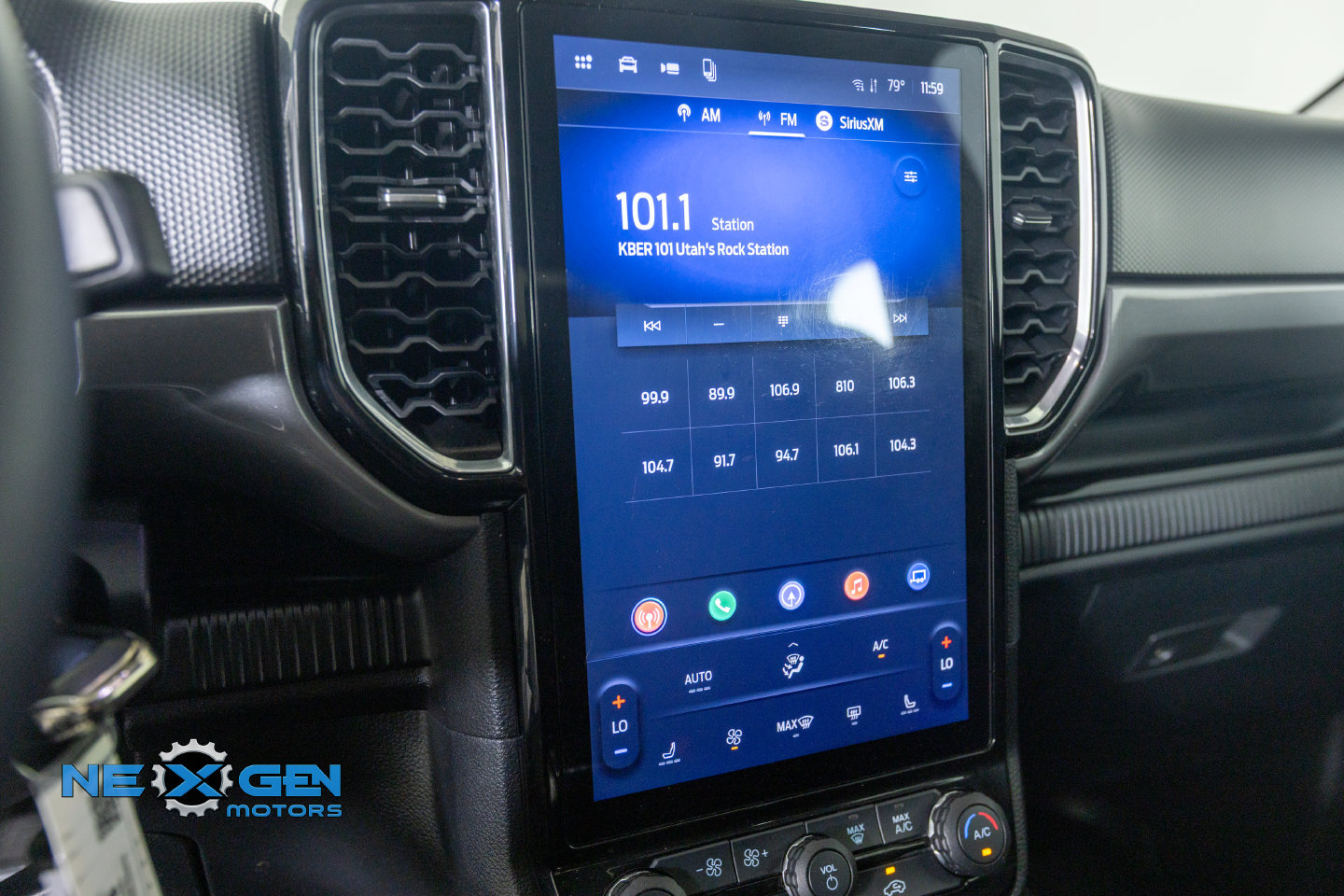 Used 2024 Ford Ranger XLT w/ Equipment Group 301A High AWD/4WD image 19