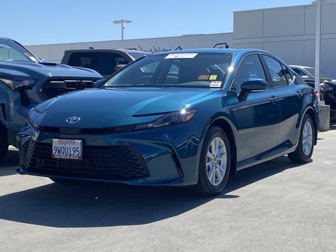 Certified 2026 Toyota Camry LE w/ Convenience Package image 6