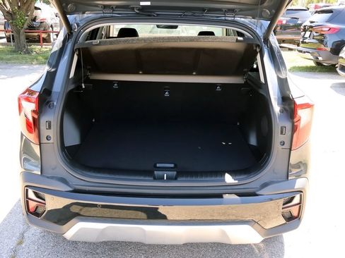 Used 2025 Kia Seltos SX w/ SX Sunroof Package AWD/4WD image 8