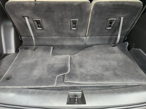 Certified 2022 Chevrolet Traverse LS AWD/4WD image 33