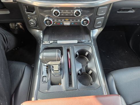 Certified 2021 Ford F150 Lariat w/ Equipment Group 502A High image 12