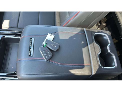 Used 2024 Chevrolet Silverado EV RST AWD/4WD image 24