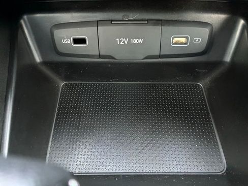 Used 2023 Hyundai Tucson SE image 31