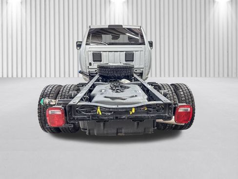 New 2026 RAM 5500 Tradesman w/ Chrome Appearance Group AWD/4WD image 6