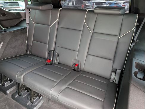 Used 2022 Cadillac Escalade Sport w/ Heavy-Duty Trailer Package AWD/4WD image 13