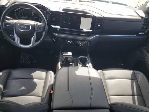 Used 2024 GMC Sierra 1500 SLT w/ SLT Convenience Package AWD/4WD image 25