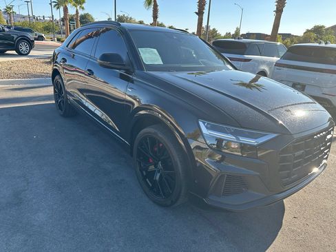 Used 2021 Audi Q8 Premium Plus w/ Premium Plus Package AWD/4WD image 11