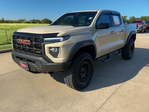 Used 2024 GMC Canyon AT4X w/ AT4X AEV Edition image 3