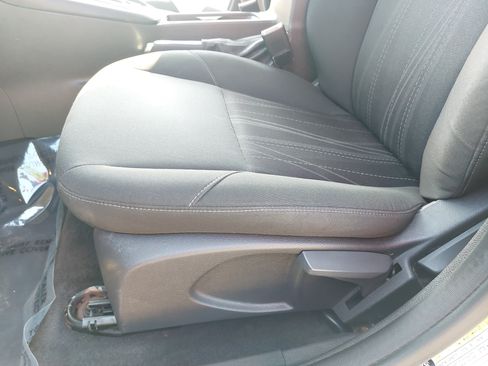 Used 2016 Ford Focus SE w/ Reverse Sensing Package FWD image 29
