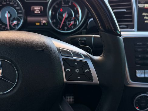 Used 2014 Mercedes-Benz GL 63 AMG 4MATIC image 53