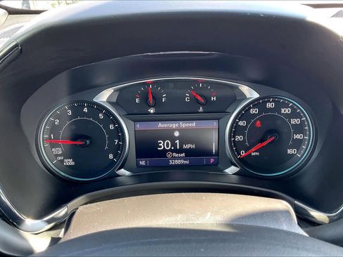 Certified 2024 Chevrolet Equinox RS w/ RS Leather Package image 19