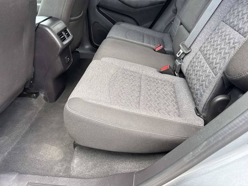 Used 2024 Chevrolet Equinox LT AWD/4WD image 14