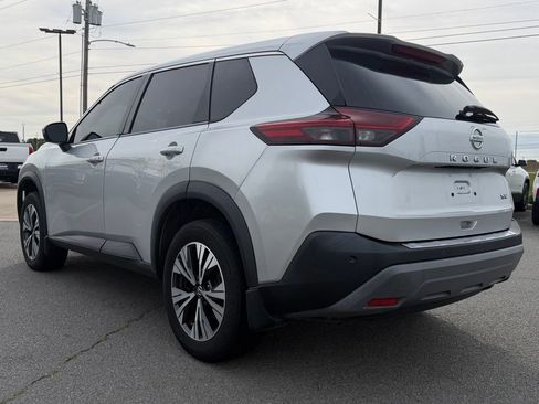 Used 2021 Nissan Rogue SV FWD image 5