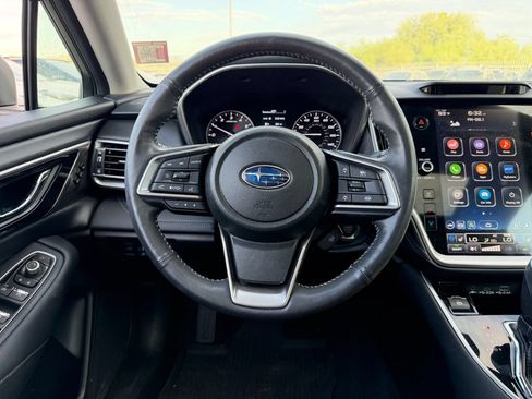 Used 2024 Subaru Outback Touring XT AWD/4WD image 8