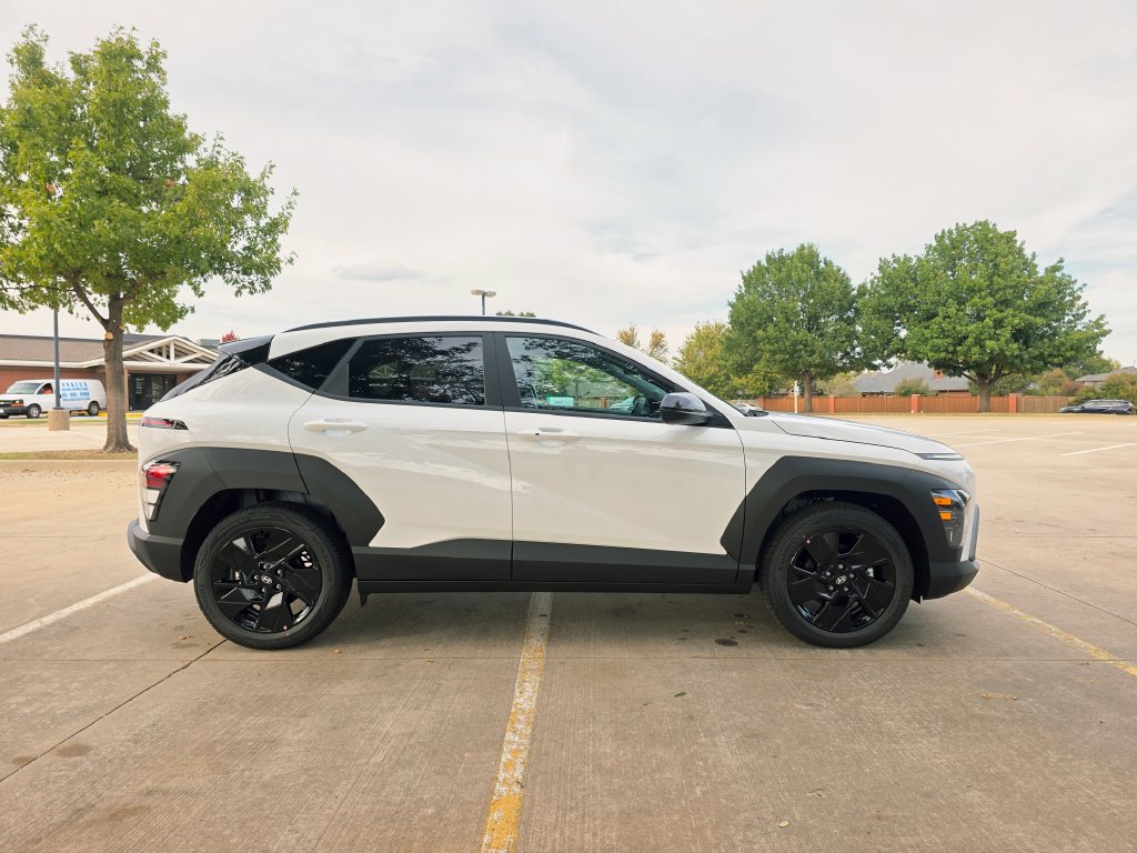 New 2027 Hyundai Kona SEL Sport FWD image 23