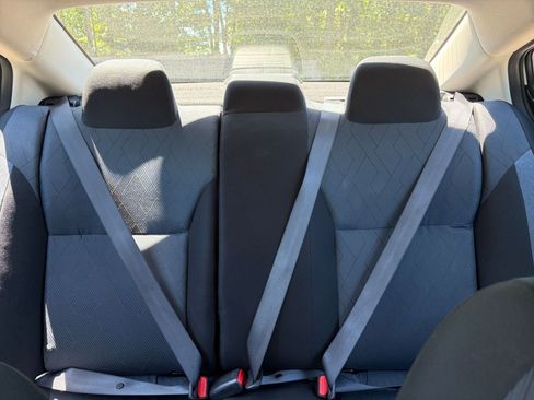 Used 2025 Nissan Versa SV FWD image 36