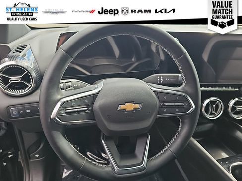 Used 2024 Chevrolet Blazer EV LT AWD/4WD image 17