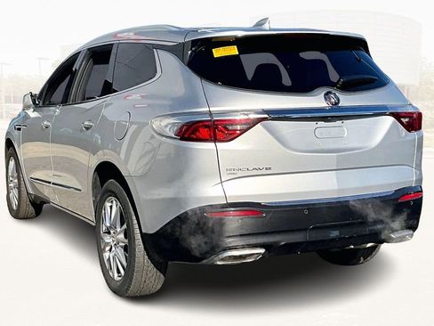 Used 2022 Buick Enclave Premium image 4
