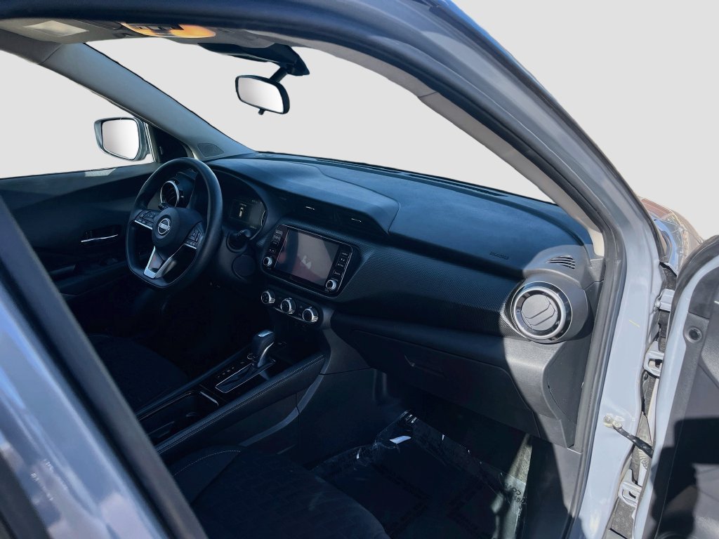 Used 2023 Nissan Kicks SV FWD image 26