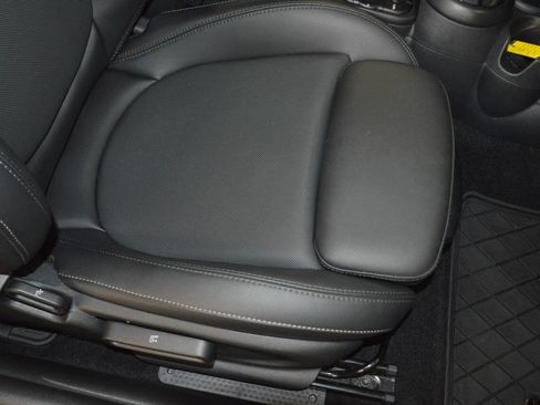 Used 2022 MINI Cooper S image 8