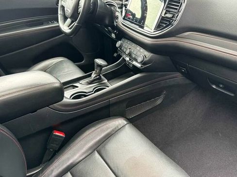 Used 2024 Dodge Durango GT image 14