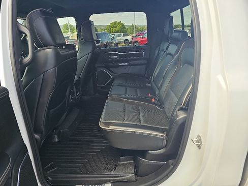 Used 2022 RAM 1500 Laramie w/ Sport Appearance Package AWD/4WD image 18