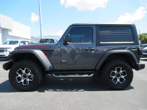 Used 2022 Jeep Wrangler Rubicon AWD/4WD image 2