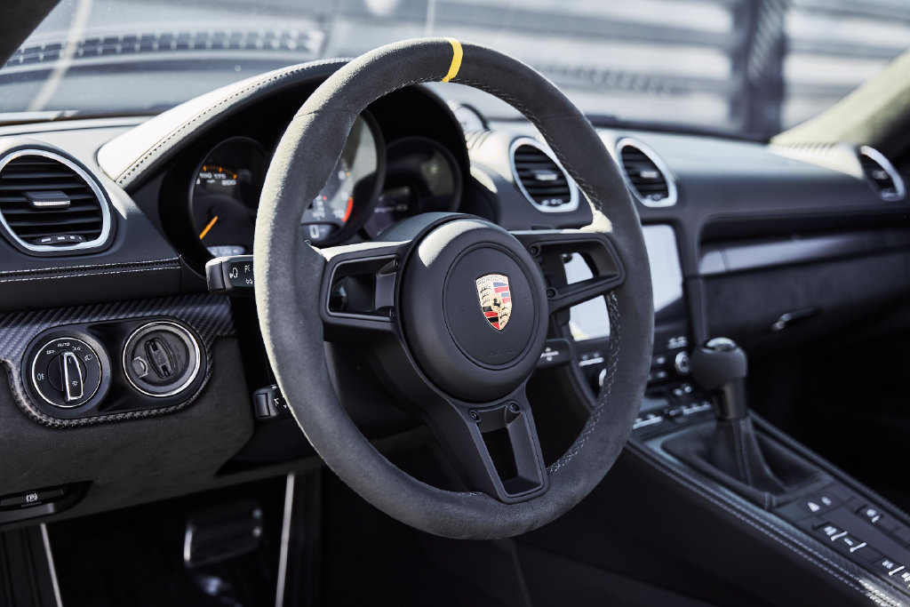 Used 2025 Porsche 718 Boxster Spyder RS RWD image 45