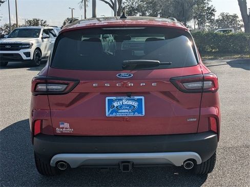 New 2025 Ford Escape SE w/ PHEV Premium Package image 19