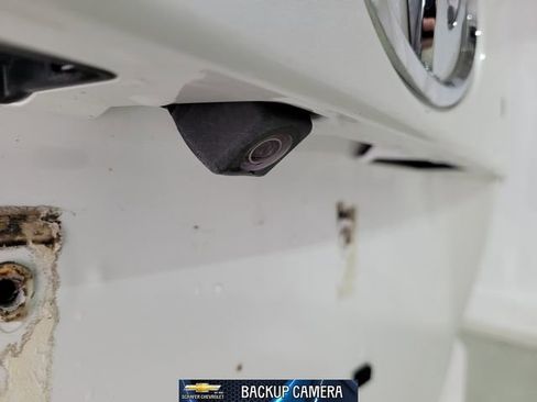 Used 2016 Toyota Highlander XLE image 8