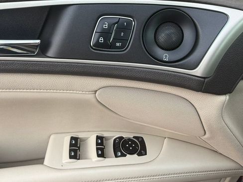 Used 2018 Lincoln MKZ Reserve w/ Climate Package AWD/4WD image 21