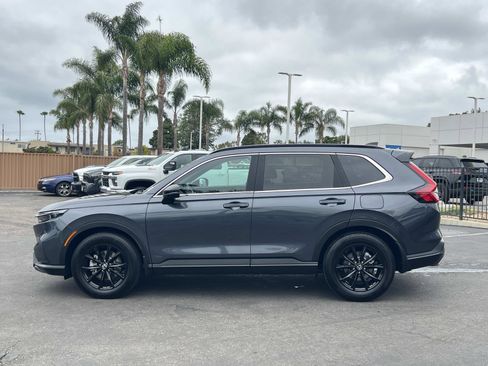 Certified 2025 Honda CR-V Sport-L image 2