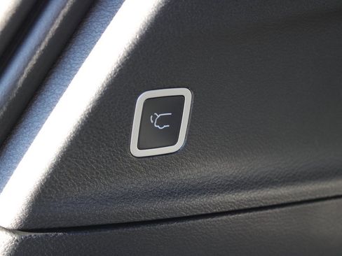 New 2026 Chrysler Pacifica Select image 34