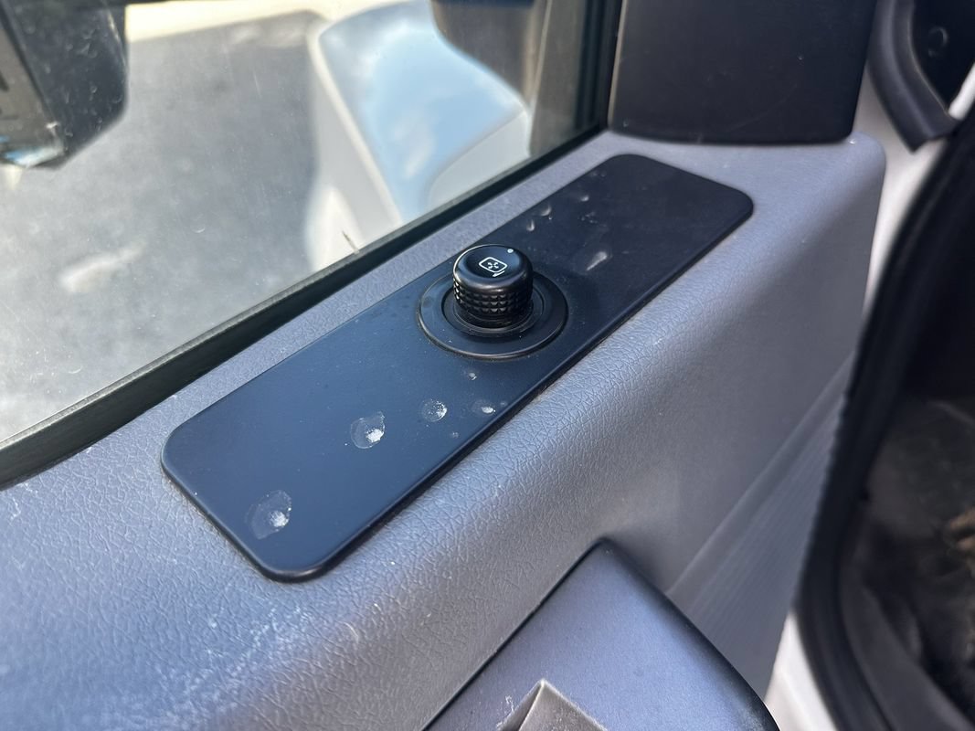 Used 2023 Ford F650 2WD Regular Cab Super Duty image 32