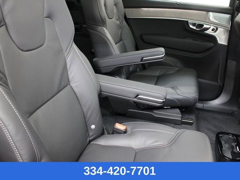 New 2026 Volvo XC90 B6 Ultra w/ Lounge Package image 22