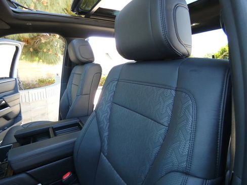 Used 2025 Toyota Tundra Limited image 60