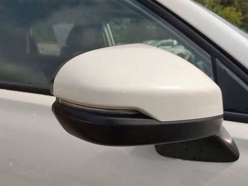 Used 2024 Honda HR-V EX-L image 32
