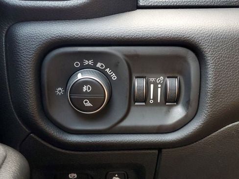 New 2025 RAM 1500 Big Horn image 35