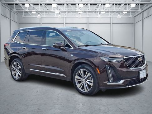 Used 2020 Cadillac XT6 Premium Luxury AWD/4WD image 7