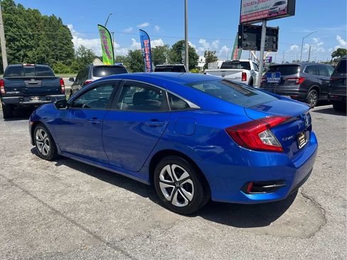 Used 2018 Honda Civic LX image 7