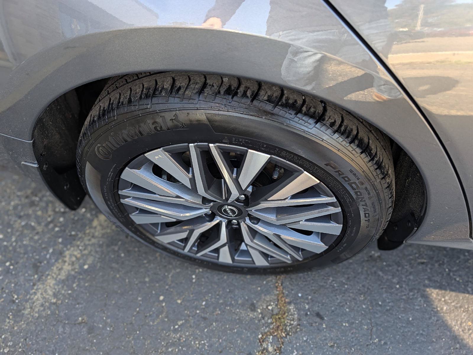 Used 2024 Nissan Altima 2.5 SV w/ SV Premium Package FWD image 36